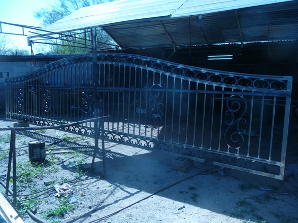 Driveway Gates For Sale and Installed in AZ.