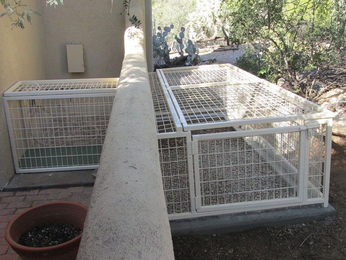 covered dog run for small dogs