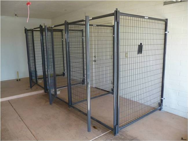 How to build a dog kennel